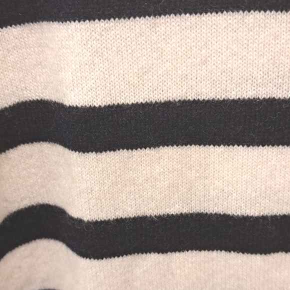 Tory Burch Sandra Cashmere Sweater  NWTs - Picture 10 of 12